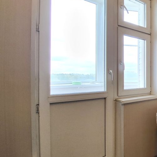 2-комн квартира улица Авиаконструктора Петлякова, 31