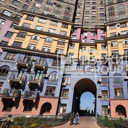 3-комн квартира Химки, улица Германа Титова, 10