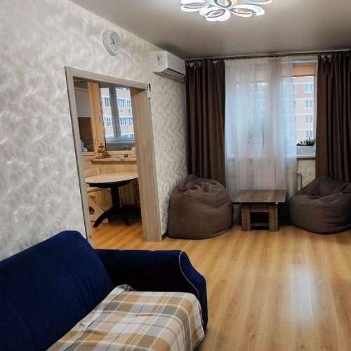 2-комн квартира Октябрьский пгт, улица Школьная, 1к2