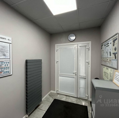 Помещение свободного назначения Старокачаловская улица,  д. 18