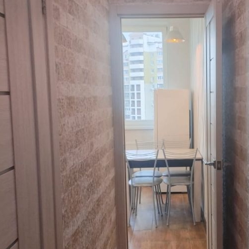 2-комн квартира улица Летчика Ульянина, 7