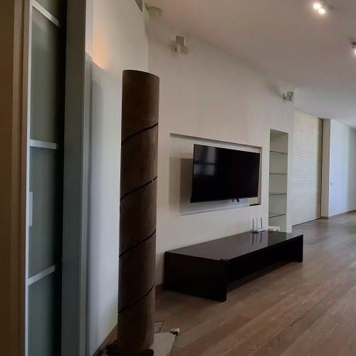 4-комн квартира Минская улица, 1ГК2