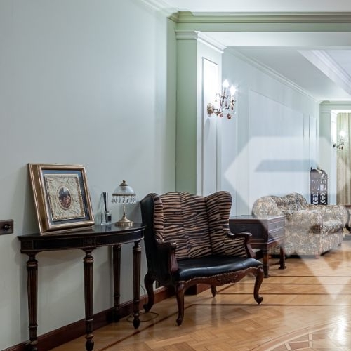 4-комн квартира 1-й Неопалимовский переулок, 8