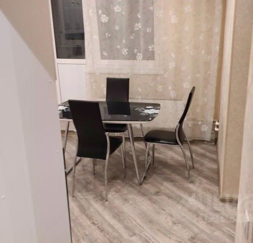 3-комн квартира Октябрьский пгт, улица Школьная, 1к2