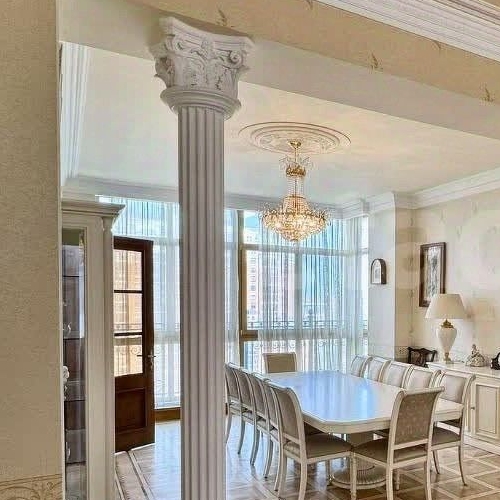 6-комн квартира улица Расплетина, 14