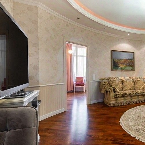 4-комн квартира улица Маршала Соколовского, 5