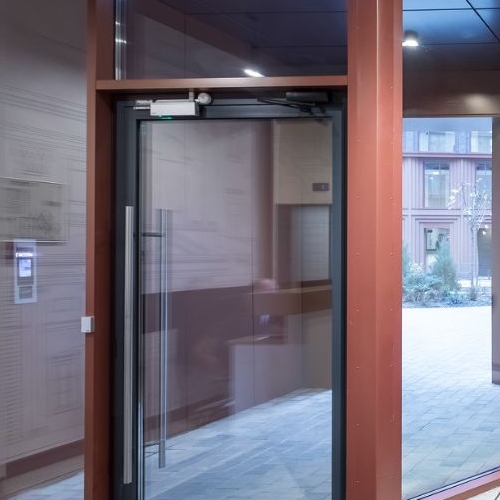 2-комн квартира улица Казакова, 7