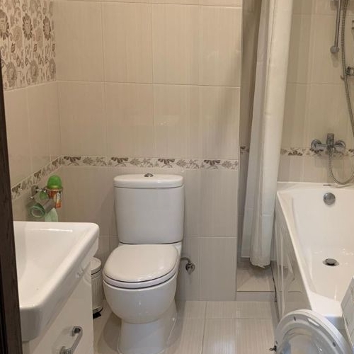 3-комн квартира с. Озерецкое, бульвар Радости, 18