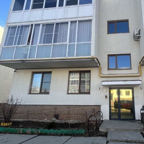 2-комн квартира Белые Столбы мкр, улица Мечты, 26к1