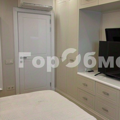 2-комн квартира улица Твардовского, 12к3