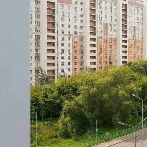 4-комн квартира улица Викторенко, 9