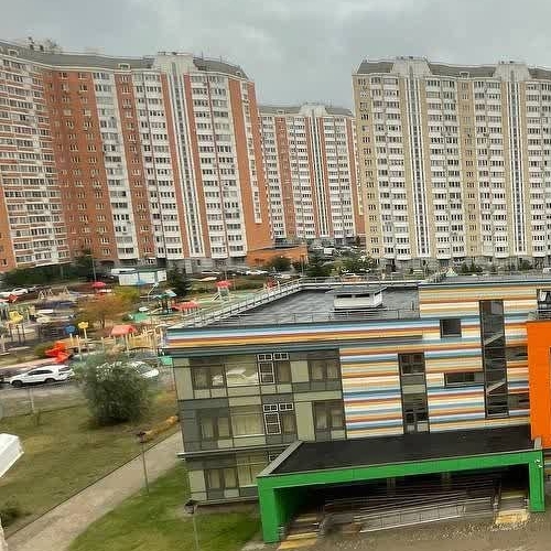 2-комн квартира проспект Защитников Москвы, 14