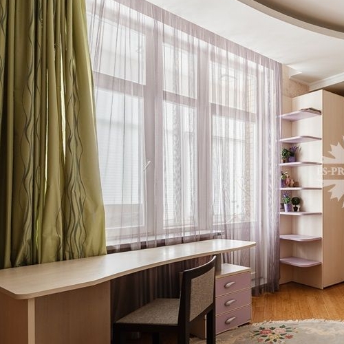 4-комн квартира улица Удальцова, 23