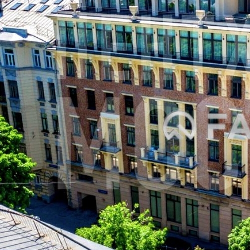 4-комн квартира Большой Левшинский переулок, 11