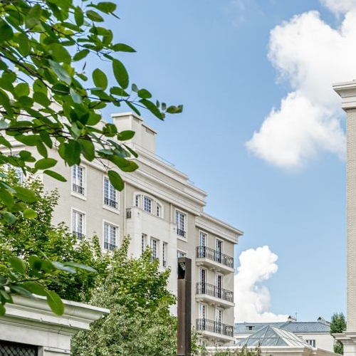 3-комн квартира улица Ефремова, 19к1