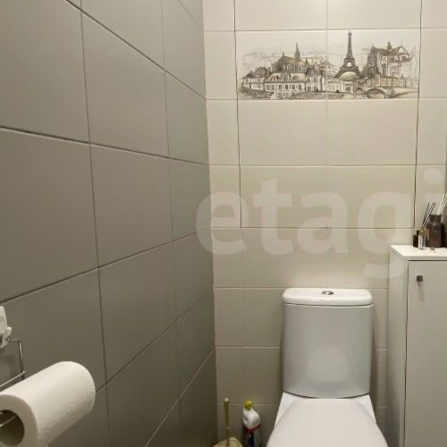 2-комн квартира Имени В.Н. Махалина мкр, 40