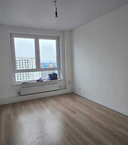 3-комн квартира улица Поляны, 5Ак2