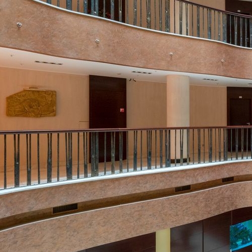 4-комн квартира переулок Брюсов, 19