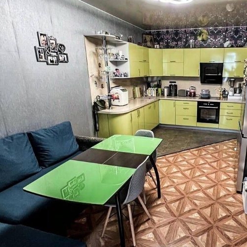 2-комн квартира Дзержинский, улица Ленина, 2а