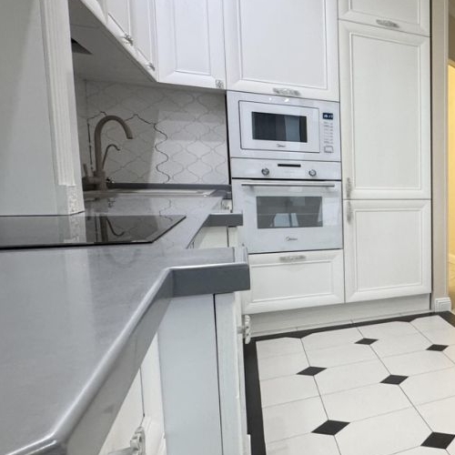 3-комн квартира бульвар Академика Ландау, 1