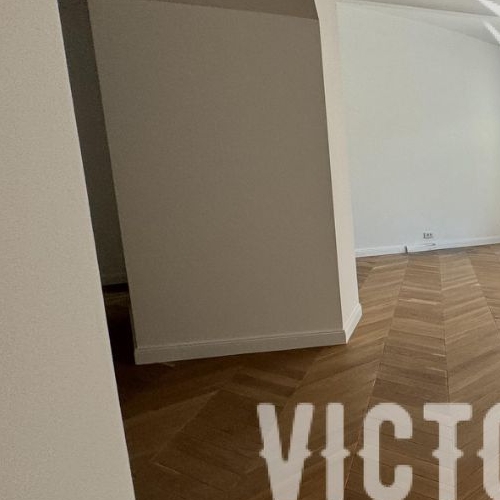 2-комн квартира Никольская улица, 10/2С2б