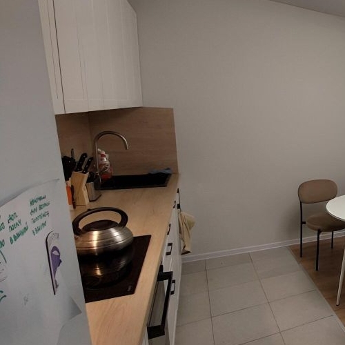 4-комн квартира улица Поляны, 5Ак2