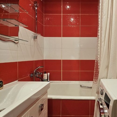 3-комн квартира Октябрьский пгт, улица 60 лет Победы, 7