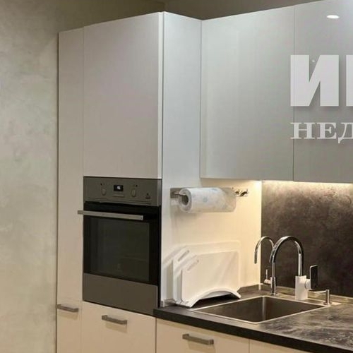 3-комн квартира улица Летчика Ульянина, 2