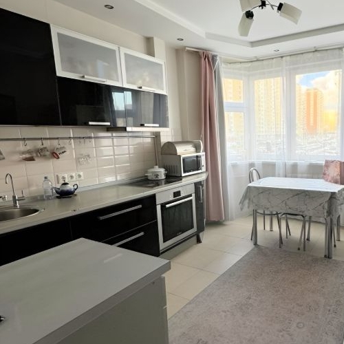 2-комн квартира улица Ухтомского Ополчения, 4