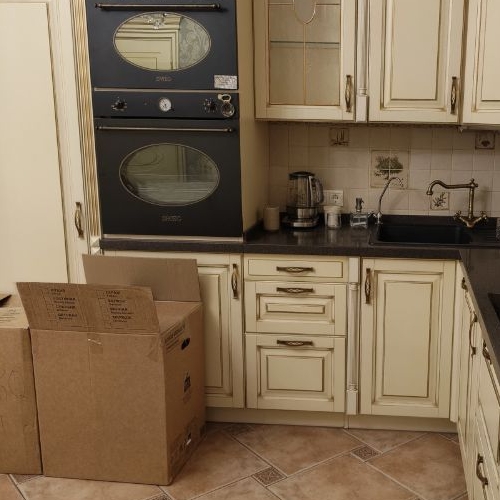 3-комн квартира Международный кв-л, Клязьма-Старбеево мкр, улица Береговая, 2