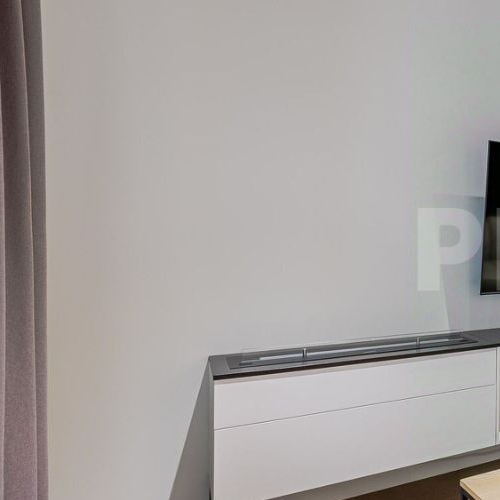 3-комн квартира улица Сергея Макеева, 9к3