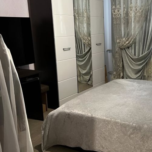 3-комн квартира Октябрьский пгт, улица Школьная, 1к2