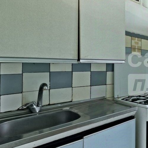 2-комн квартира пос. Здравница, улица Дубки, 5