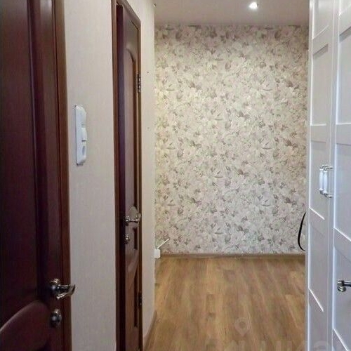 2-комн квартира проспект Защитников Москвы, 14