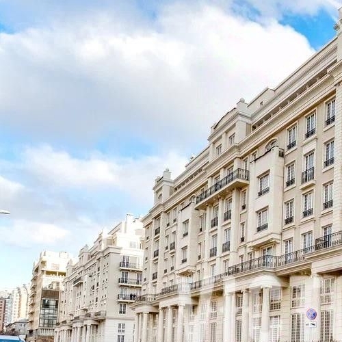 5-комн квартира улица Ефремова, 19к4