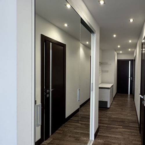 3-комн квартира улица Ирины Левченко, 1