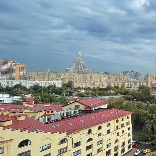 3-комн квартира улица Маршала Рыбалко, 2к4