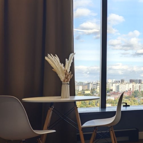 Студия площадь Курского Вокзала, 1