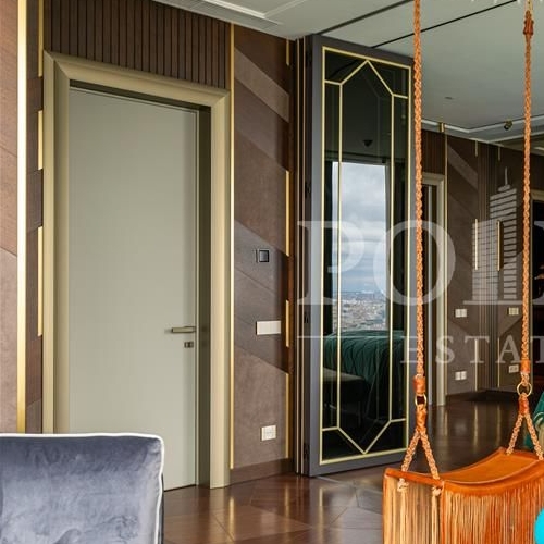 4-комн квартира 1-й Красногвардейский проезд, 22с1