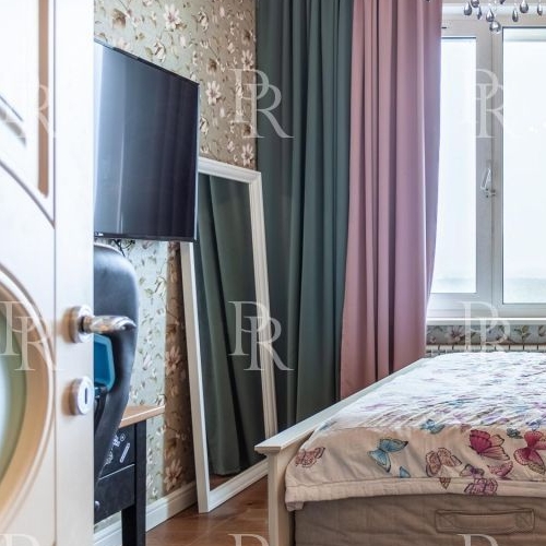 4-комн квартира проспект Вернадского, 94к4