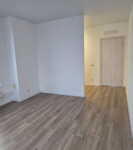 3-комн квартира улица Поляны, 5Ак2