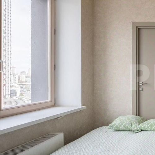 4-комн квартира улица Народного Ополчения, 3