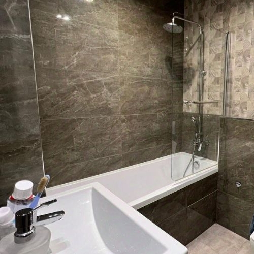 2-комн квартира улица Хромова, 3