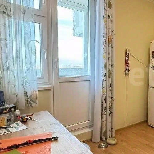 3-комн квартира улица Авиаконструктора Петлякова, 31