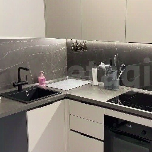 1-комн квартира Тюменский проезд, 3к8