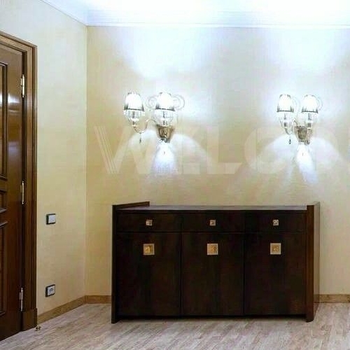 6-комн квартира Минская улица, 1ГК1