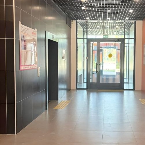 2-комн квартира улица Вертолетчиков, 21к5