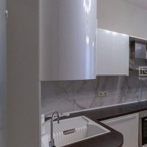 4-комн квартира улица Алабяна, 13к1