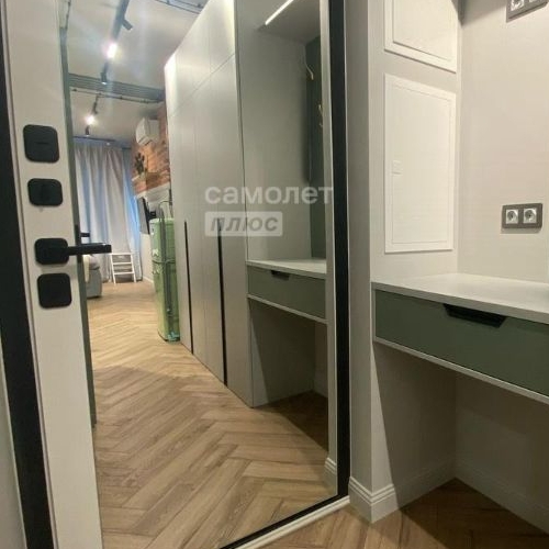 Студия 1-я Магистральная улица, 25