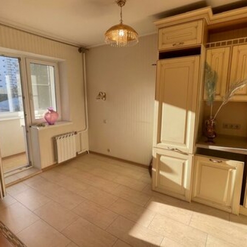 4-комн квартира Долгопрудный г, Центральная ул,  д. 5